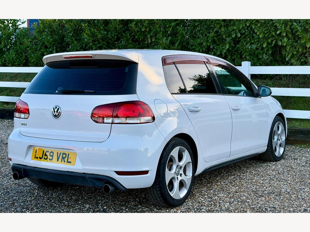 2009 Volkswagen Golf thumbnail 13