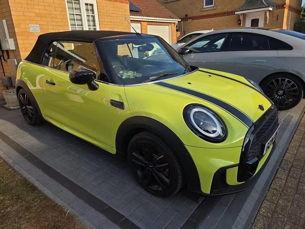 MINI Convertible Convertible 1.5 Cooper Sport Steptronic Euro 6 (s/s) 2dr