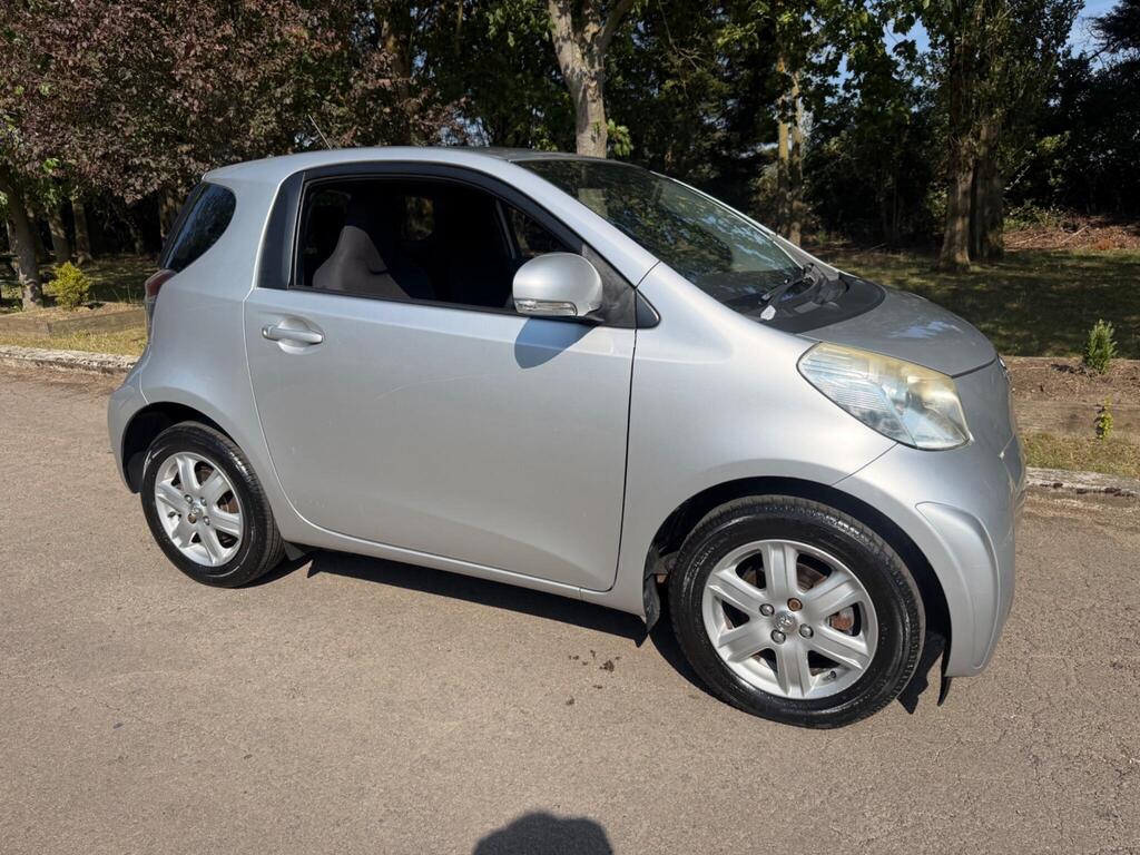 Toyota iQ Hatchback 1.0 VVT-i Euro 4 3dr