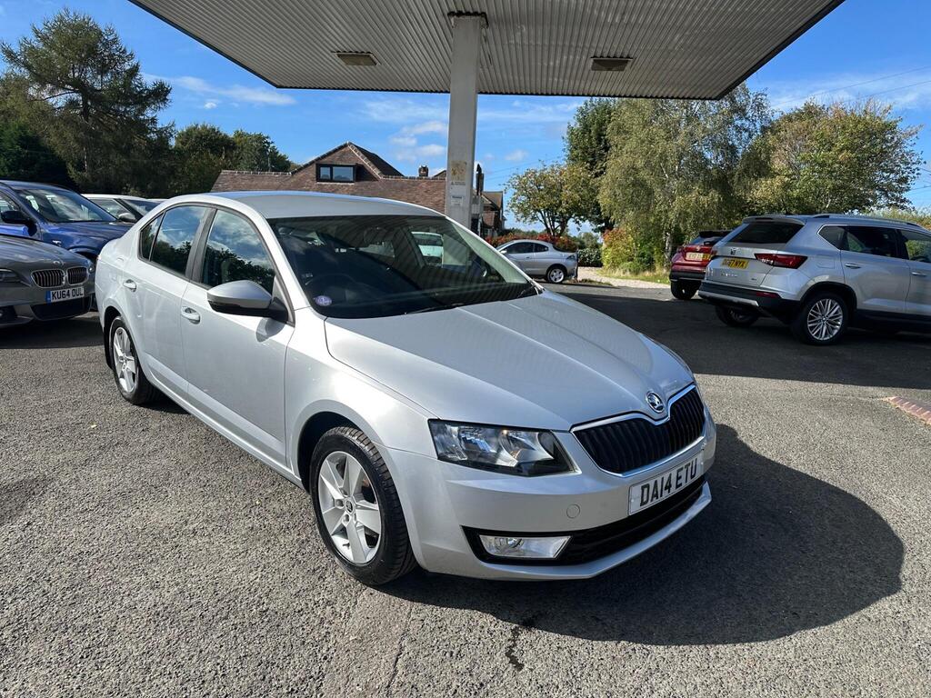 Skoda Octavia Hatchback 1.2 TSI SE Euro 5 (s/s) 5dr