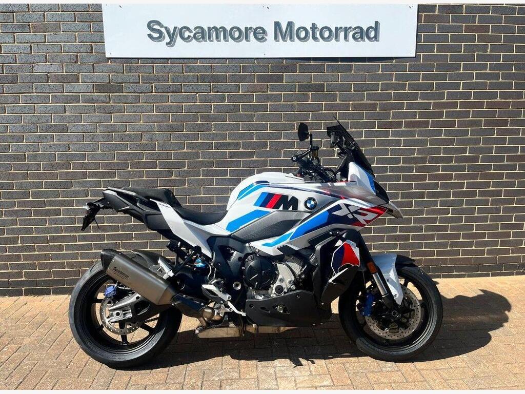 BMW M 1000 XR