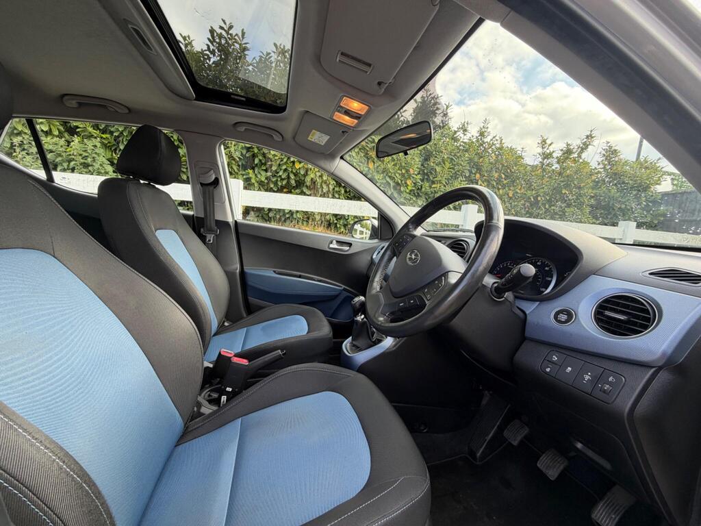 2015 Hyundai i10 thumbnail 19