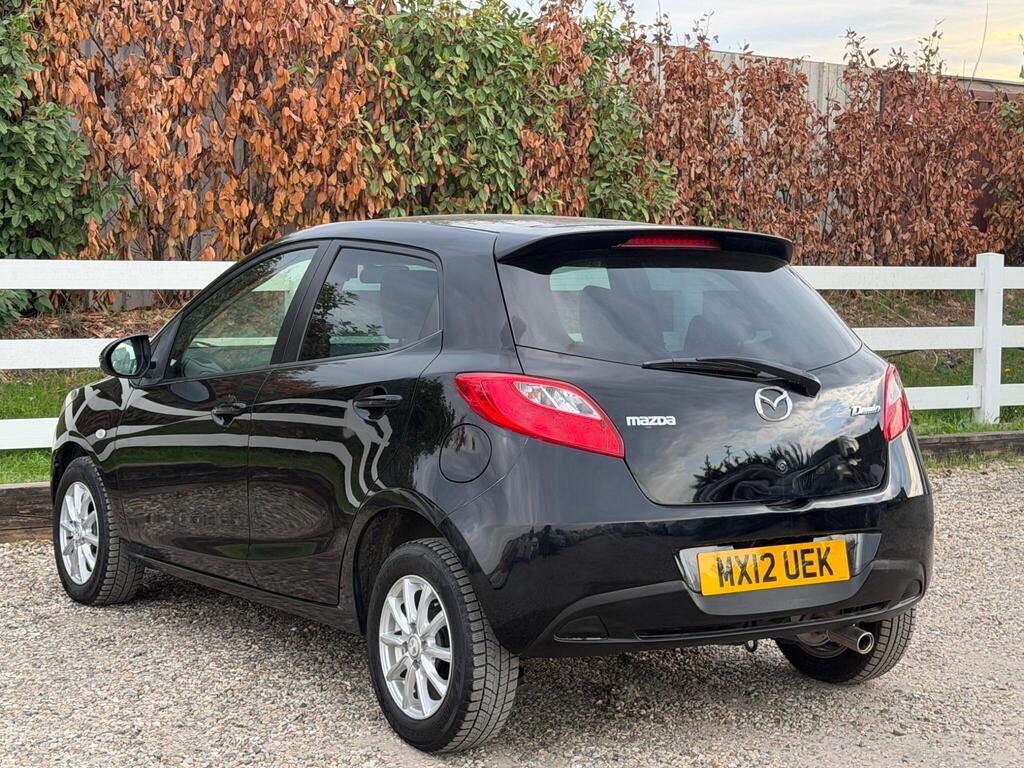 2012 Mazda Mazda2 thumbnail 8