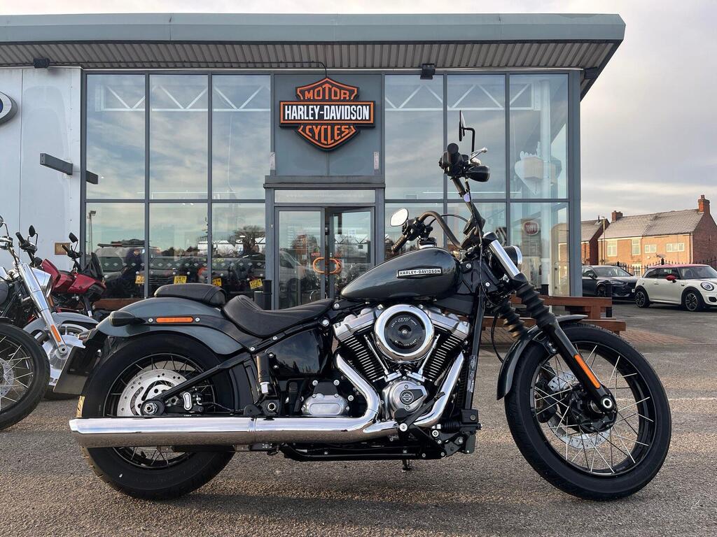 Harley-Davidson Street