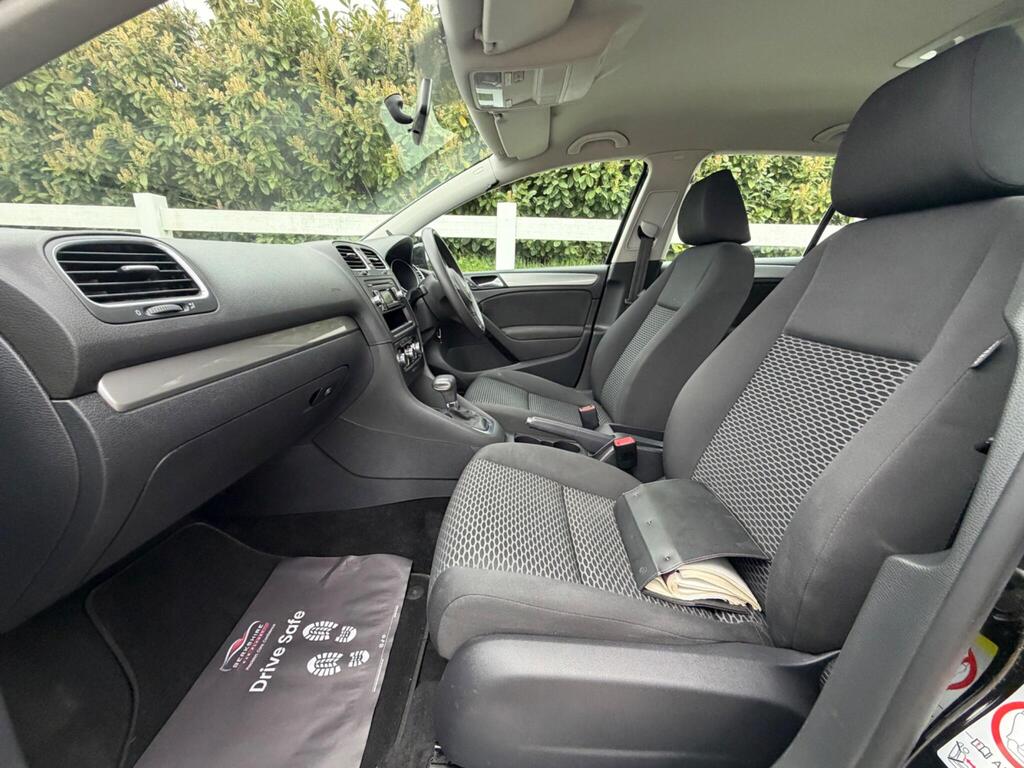 2009 Volkswagen Golf thumbnail 27