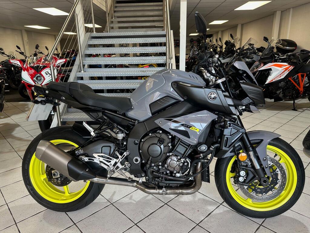 Yamaha MT-10