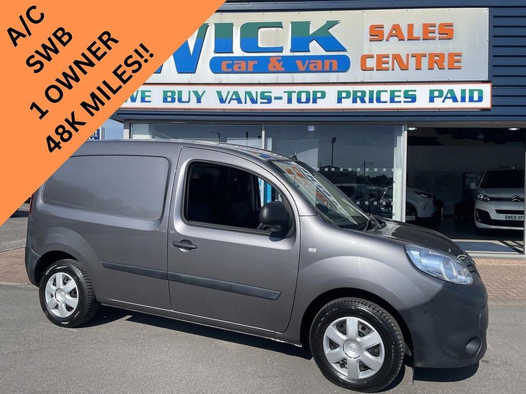 Nissan NV250