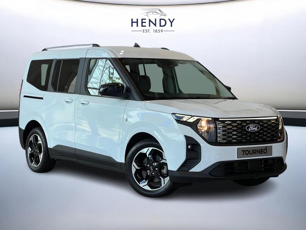 Ford E-Tourneo Courier