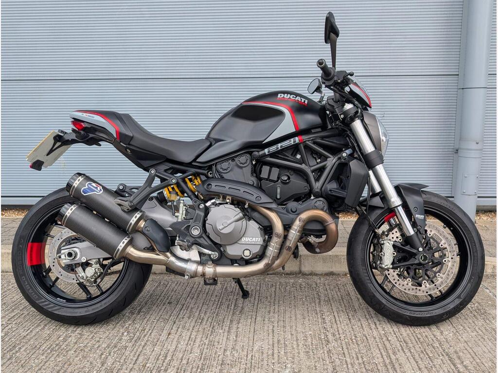 Ducati Monster 821