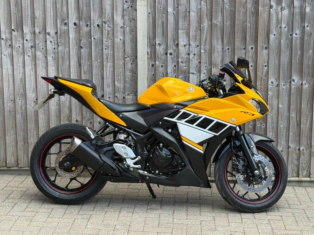 Yamaha R3