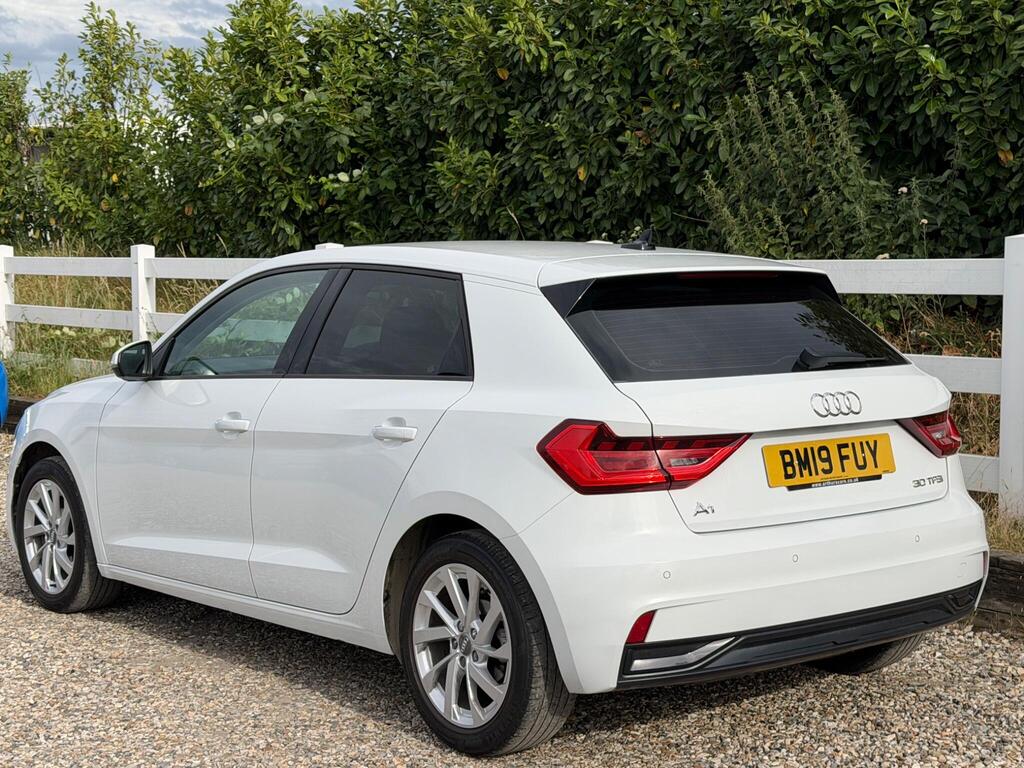 2019 Audi A1 thumbnail 10