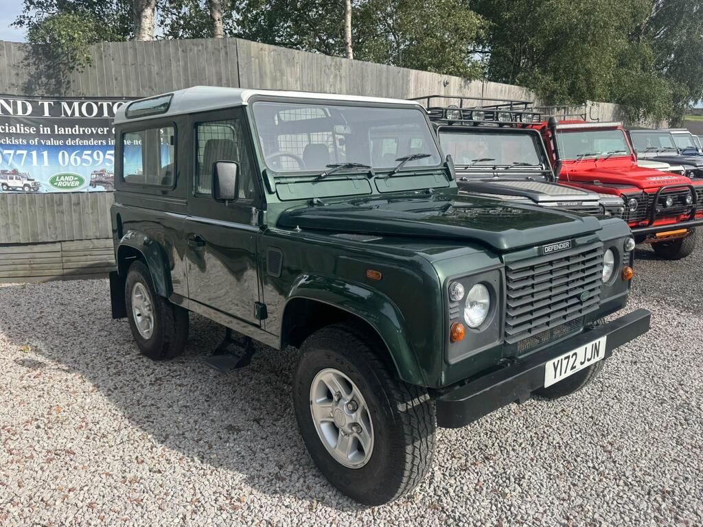 Land Rover Defender 90 SUV 2.5 TD5 County Station Wagon 3dr Diesel Manual (266 g/km, 127 bhp)