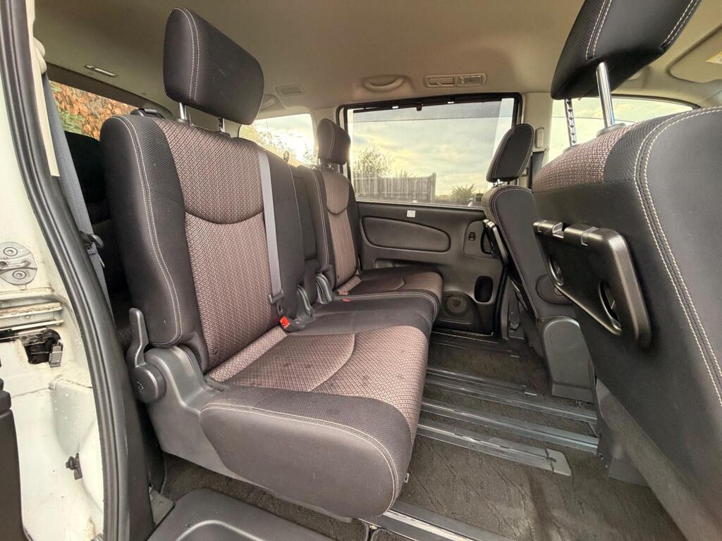 2014 Nissan Serena thumbnail 56