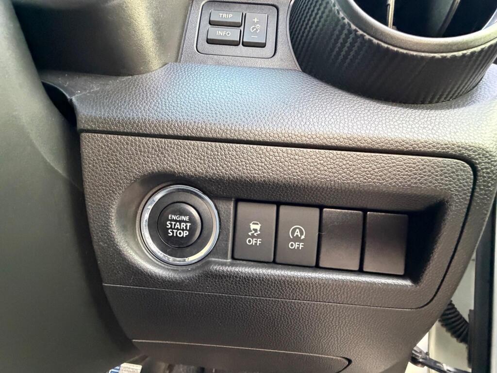 2016 Suzuki Ignis thumbnail 24