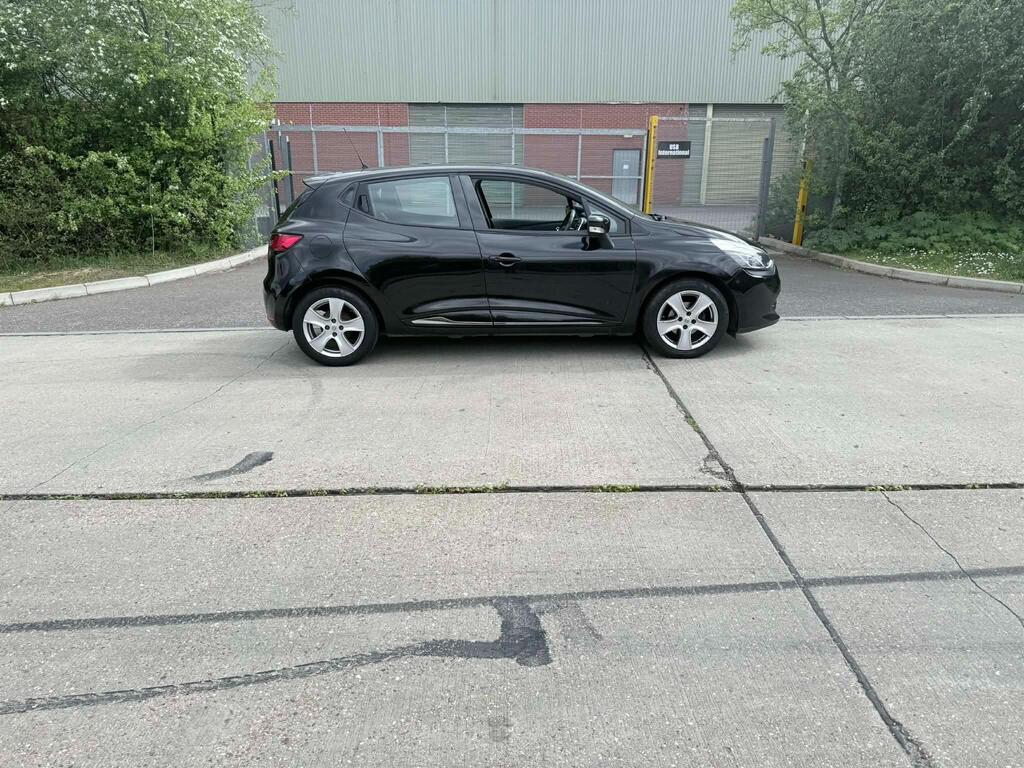Renault Clio Hatchback 1.2 16V Dynamique Nav Euro 6 5dr