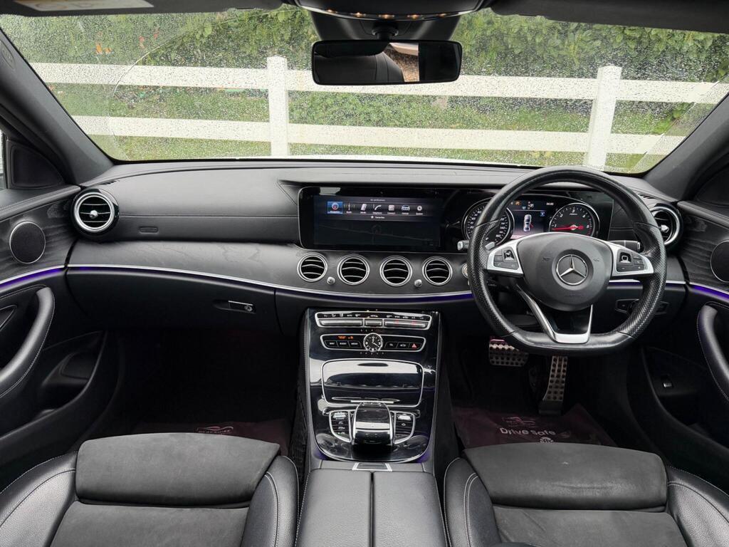 2016 Mercedes-Benz E Class thumbnail 19