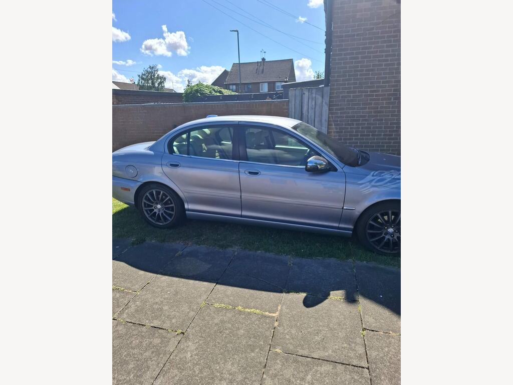 Jaguar X-Type