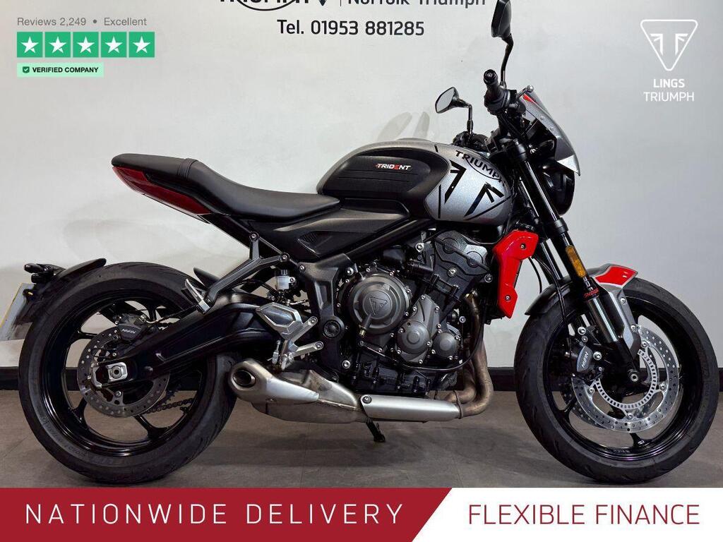 Triumph Trident 660
