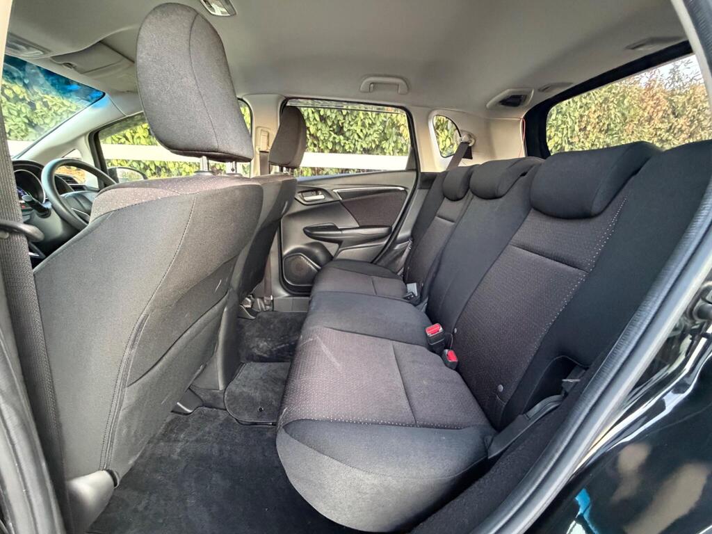 2013 Honda Jazz thumbnail 19