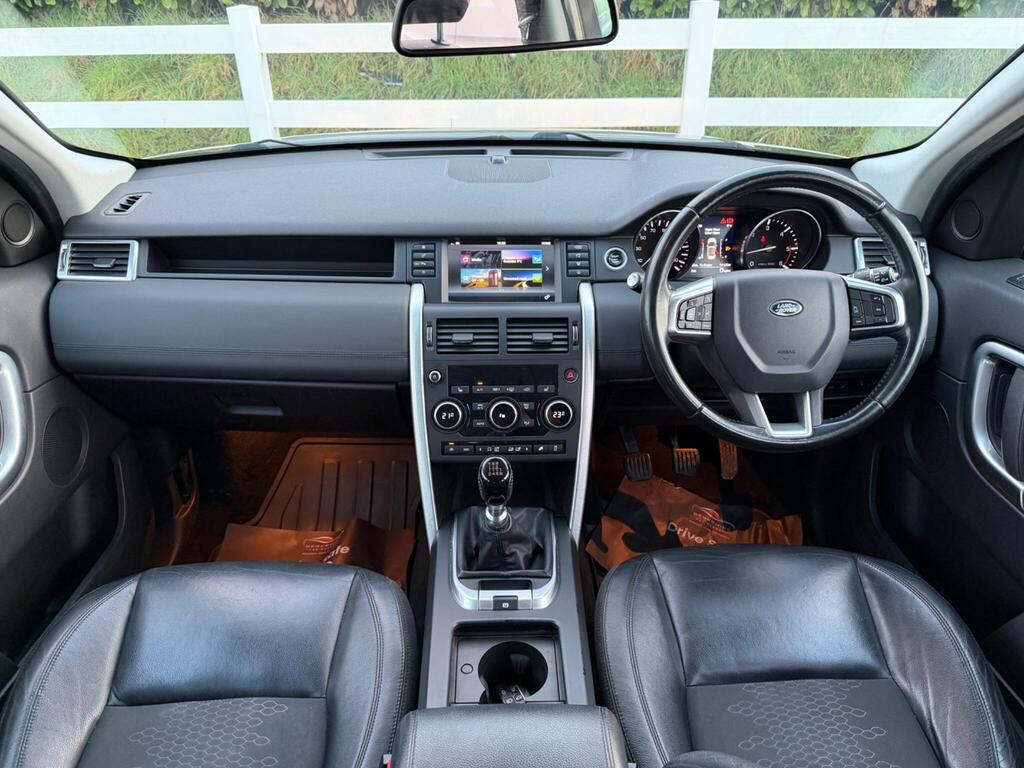 2016 Land Rover Discovery Sport thumbnail 14