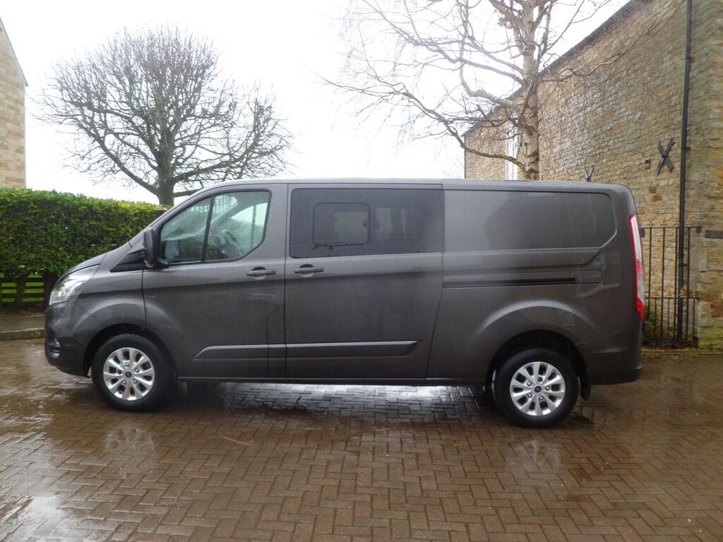 Ford Transit Custom Combi Van 2.0 320 EcoBlue Limited Crew Van Auto L2 H1 Euro 6 (s/s) 5dr (6 Seat)