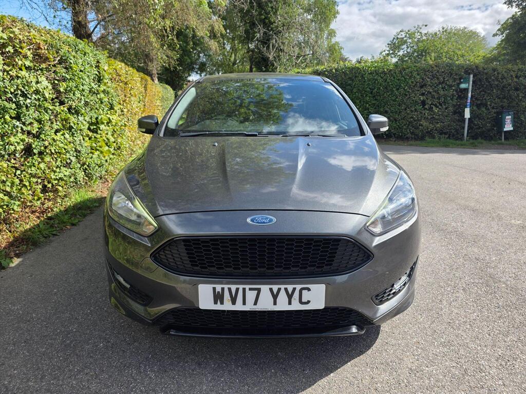 Ford Focus Hatchback 1.0T EcoBoost ST-Line Euro 6 (s/s) 5dr