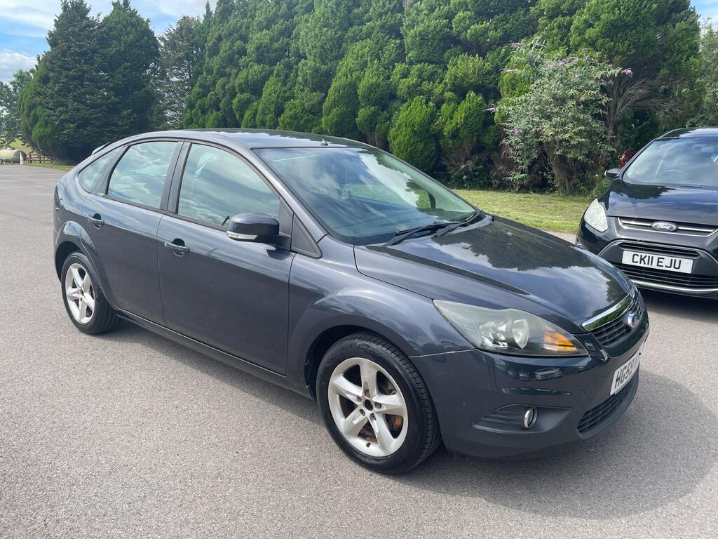 Ford Focus Hatchback 1.6 Zetec 5dr