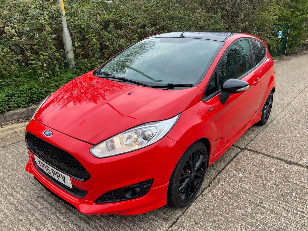 Ford Fiesta Hatchback 1.0T EcoBoost Zetec S Red Edition Euro 5 (s/s) 3dr