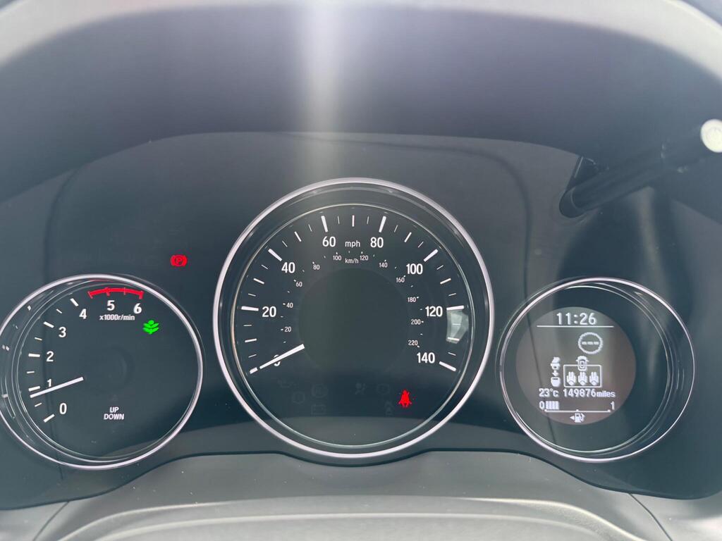 2016 Honda HR-V thumbnail 31