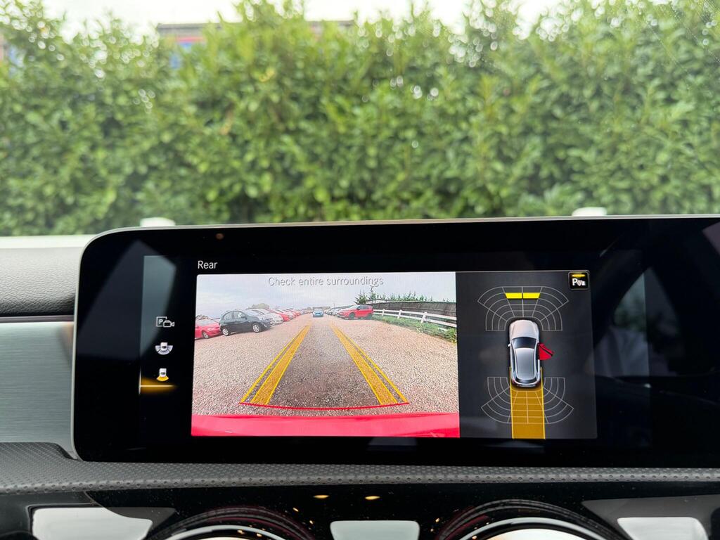 2018 Mercedes-Benz A Class thumbnail 33