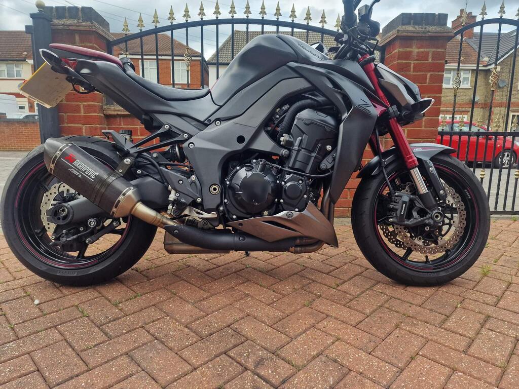 Kawasaki Z1000