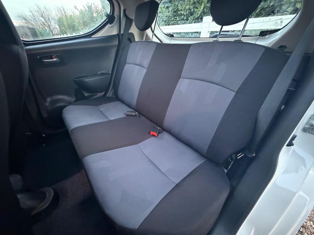 2015 Suzuki Alto thumbnail 8