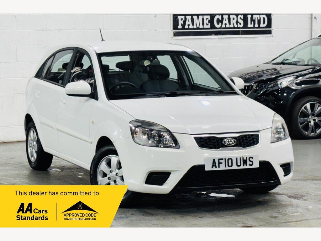 Kia Rio Hatchback 1.4 Strike 5dr
