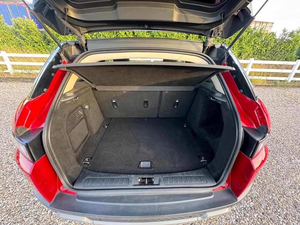 Land Rover Range Rover Evoque 2.0 TD4 SE Auto 4WD Euro 6 (s/s) 5dr thumbnail 44