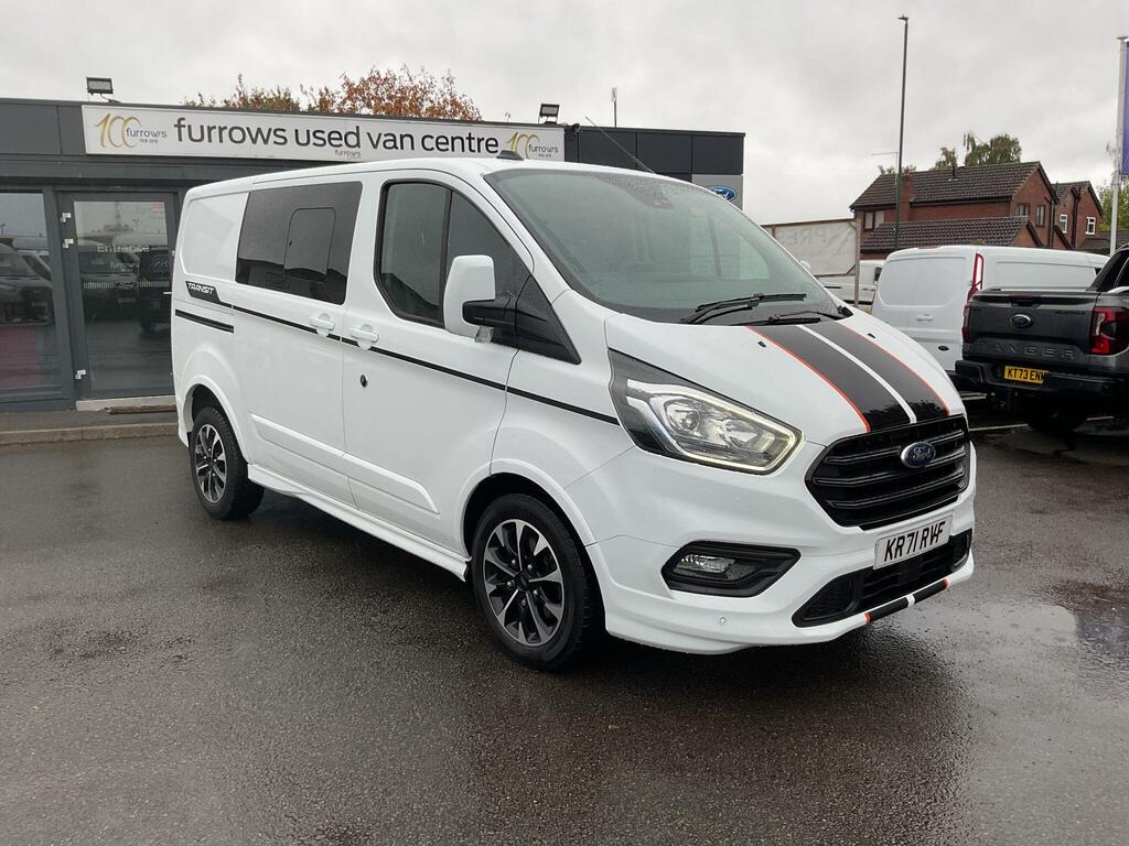 Ford Transit Custom Combi Van SPORT 320 L1 D/CAB AUTO 185 PS