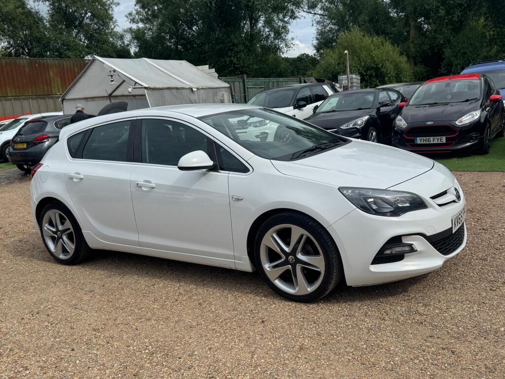 Vauxhall Astra Hatchback 1.4T 16v Limited Edition Euro 5 5dr