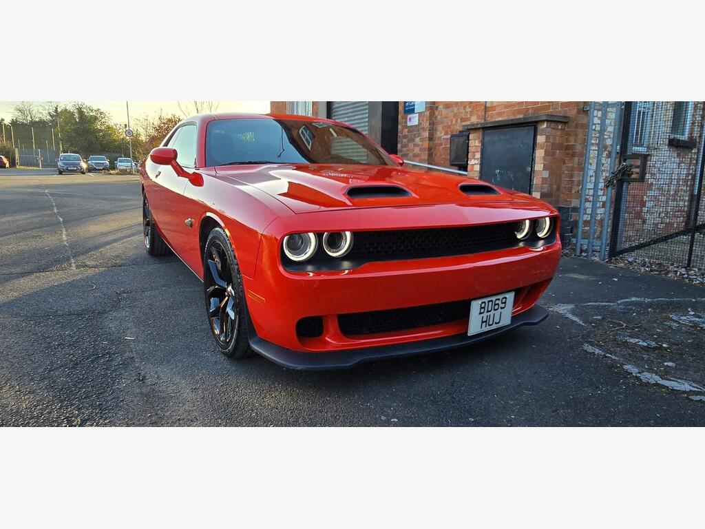 Dodge Challenger