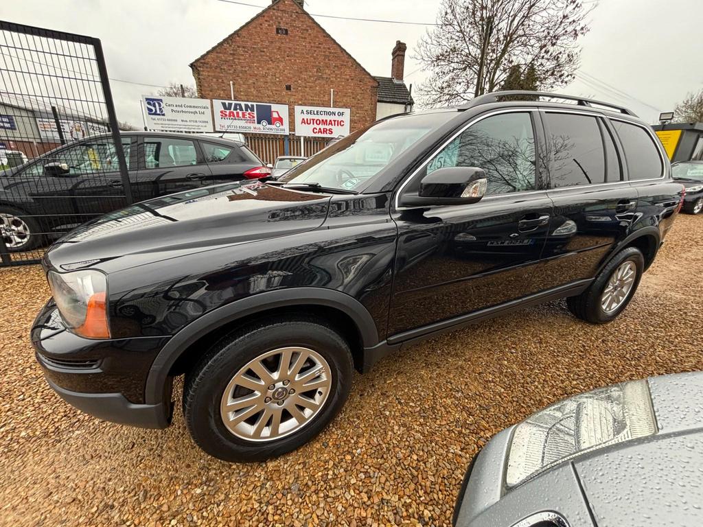 Volvo XC90 SUV 2.4 D5 S Geartronic AWD 5dr