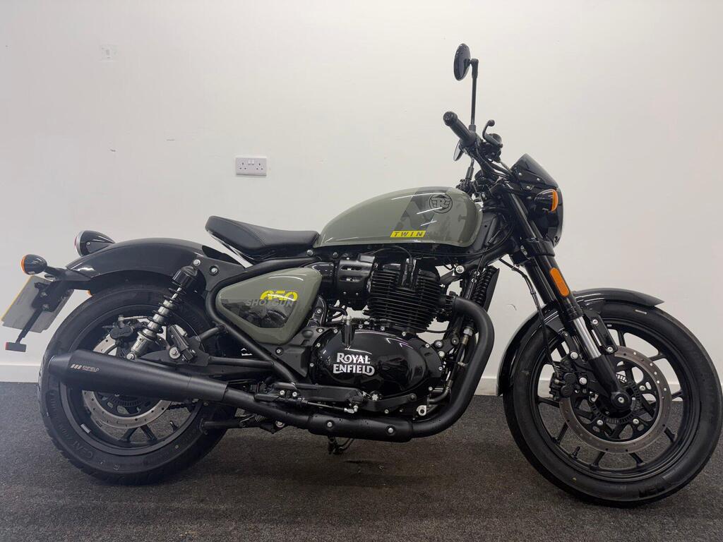 Royal Enfield Shotgun 650