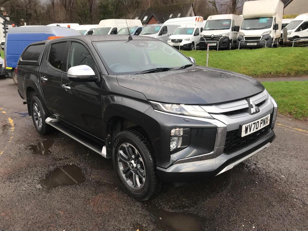 Mitsubishi L200 Pickup 2.2 DI-D DC Warrior Auto 4WD Euro 6 (s/s) 4dr