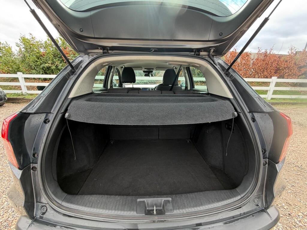 2016 Honda HR-V thumbnail 32