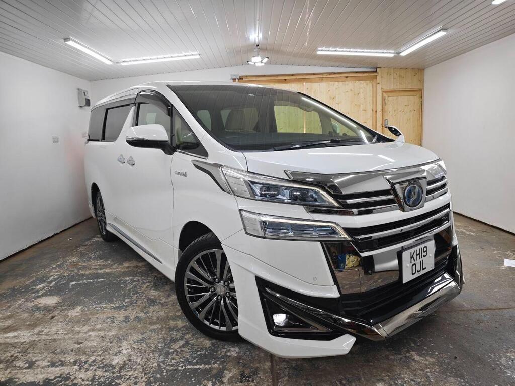 Toyota Vellfire MPV 2.5 Hybrid Auto