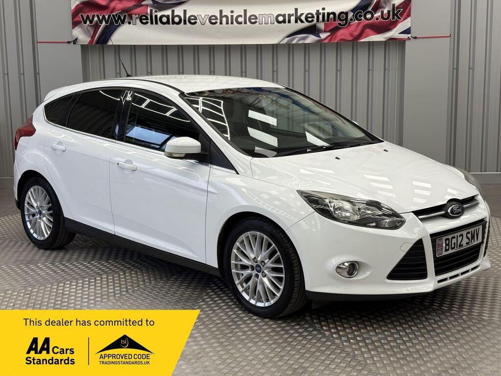 Ford Focus Hatchback 1.0T EcoBoost Zetec Euro 5 (s/s) 5dr