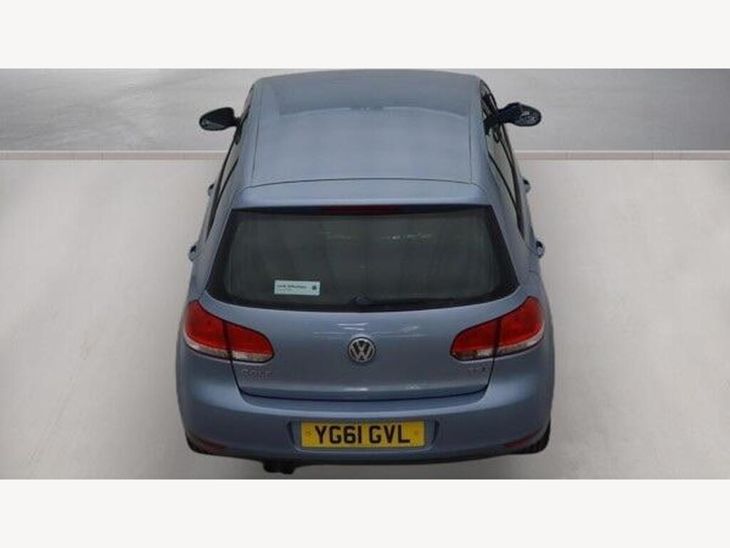 2011 Volkswagen Golf thumbnail 6