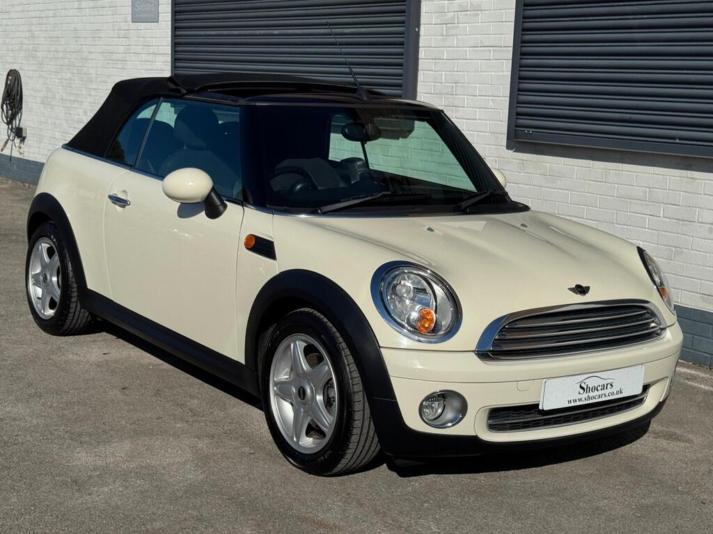 MINI Convertible Convertible 1.6 Cooper Steptronic Euro 5 2dr