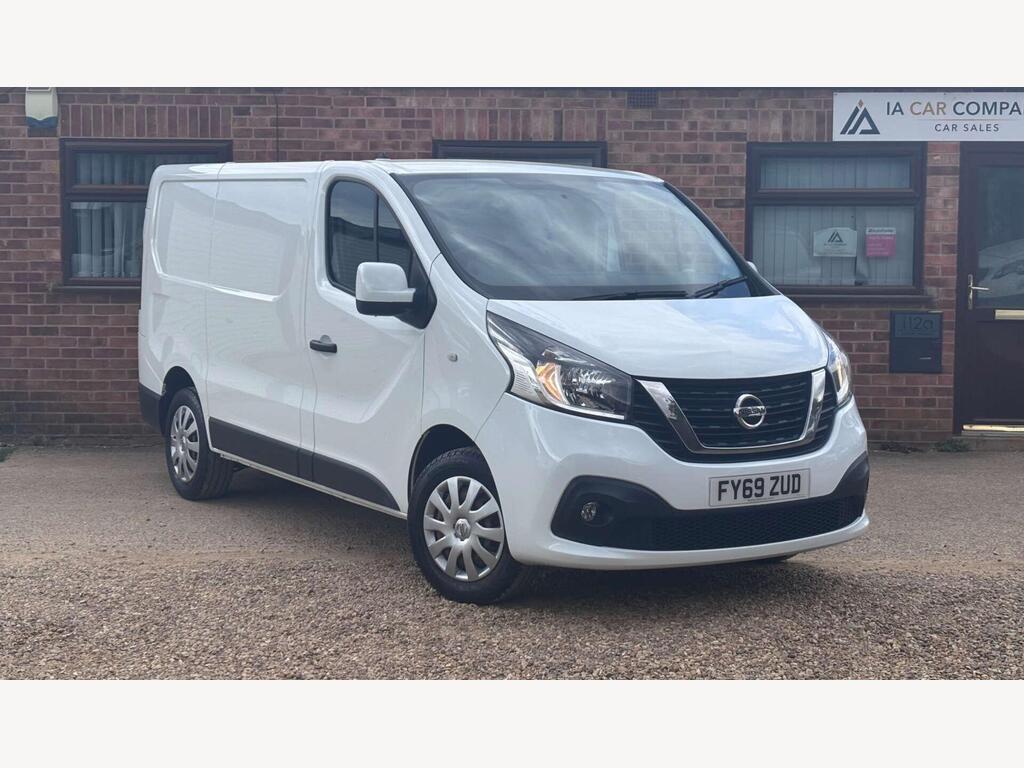 Nissan NV300