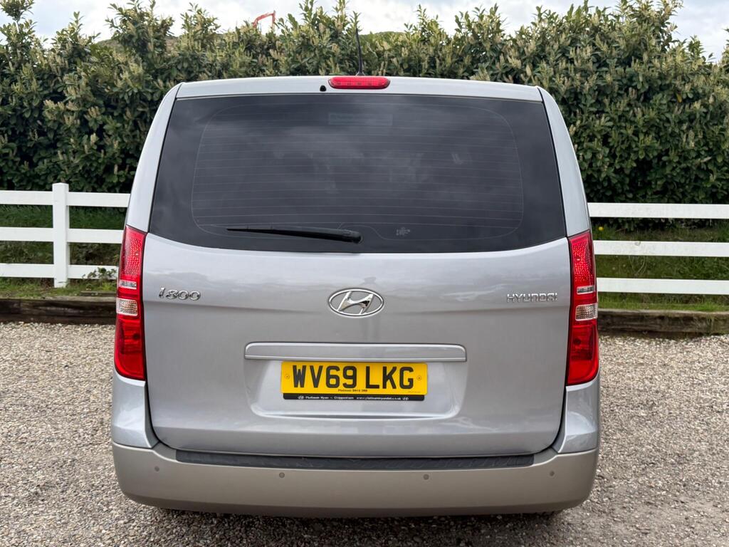 2019 Hyundai i800 thumbnail 11