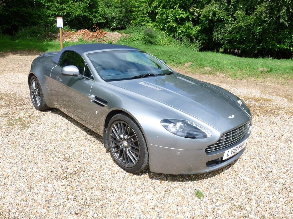 Aston Martin Vantage