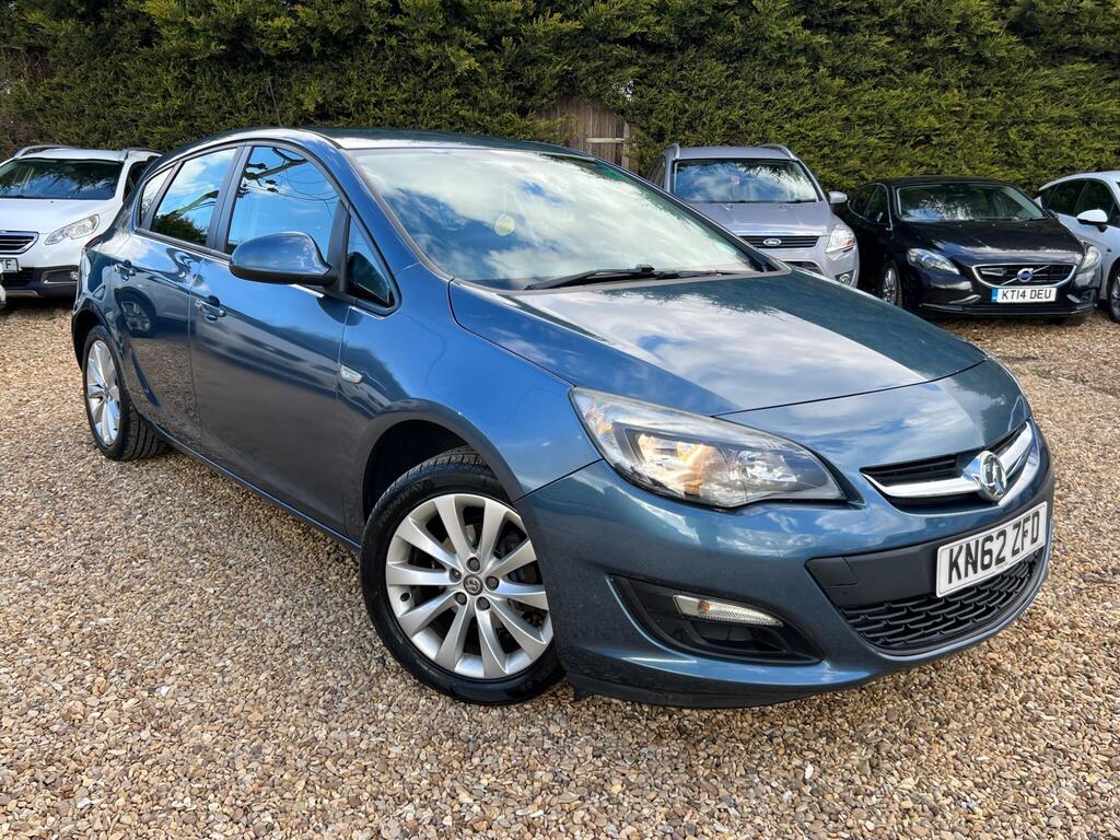 Vauxhall Astra Hatchback 1.6 16v Active Limited Edition Euro 5 5dr