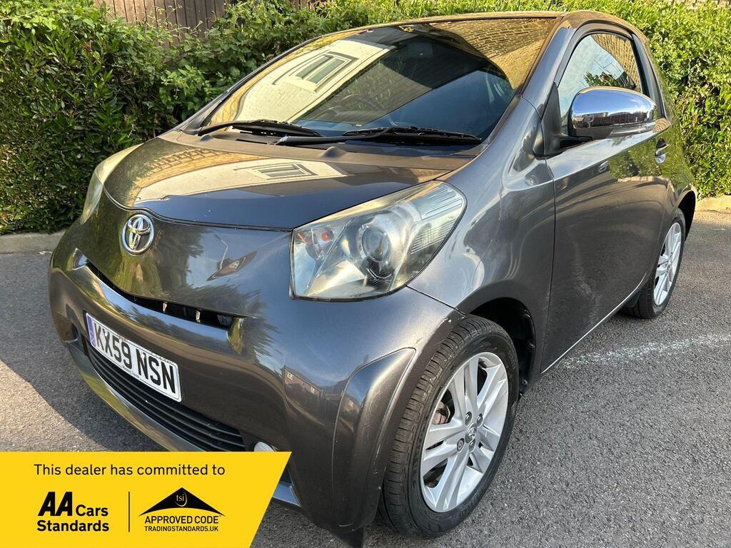 Toyota iQ Hatchback 1.33 Dual VVT-i 3 Multidrive Euro 4 3dr